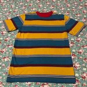 No Boundaries small t-shirt, stripes, colorful kids shirt. Clean, comfortable 💫